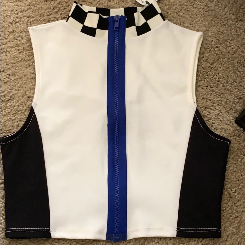 Crop top